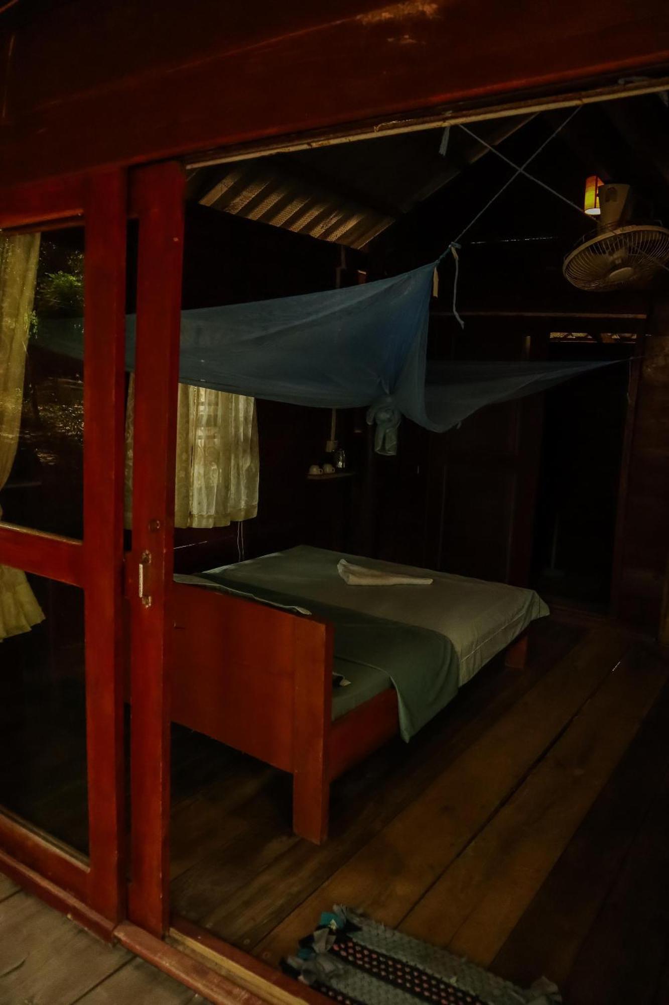Sambath Sakseth Bungalow Kaoh Touch Exterior photo
